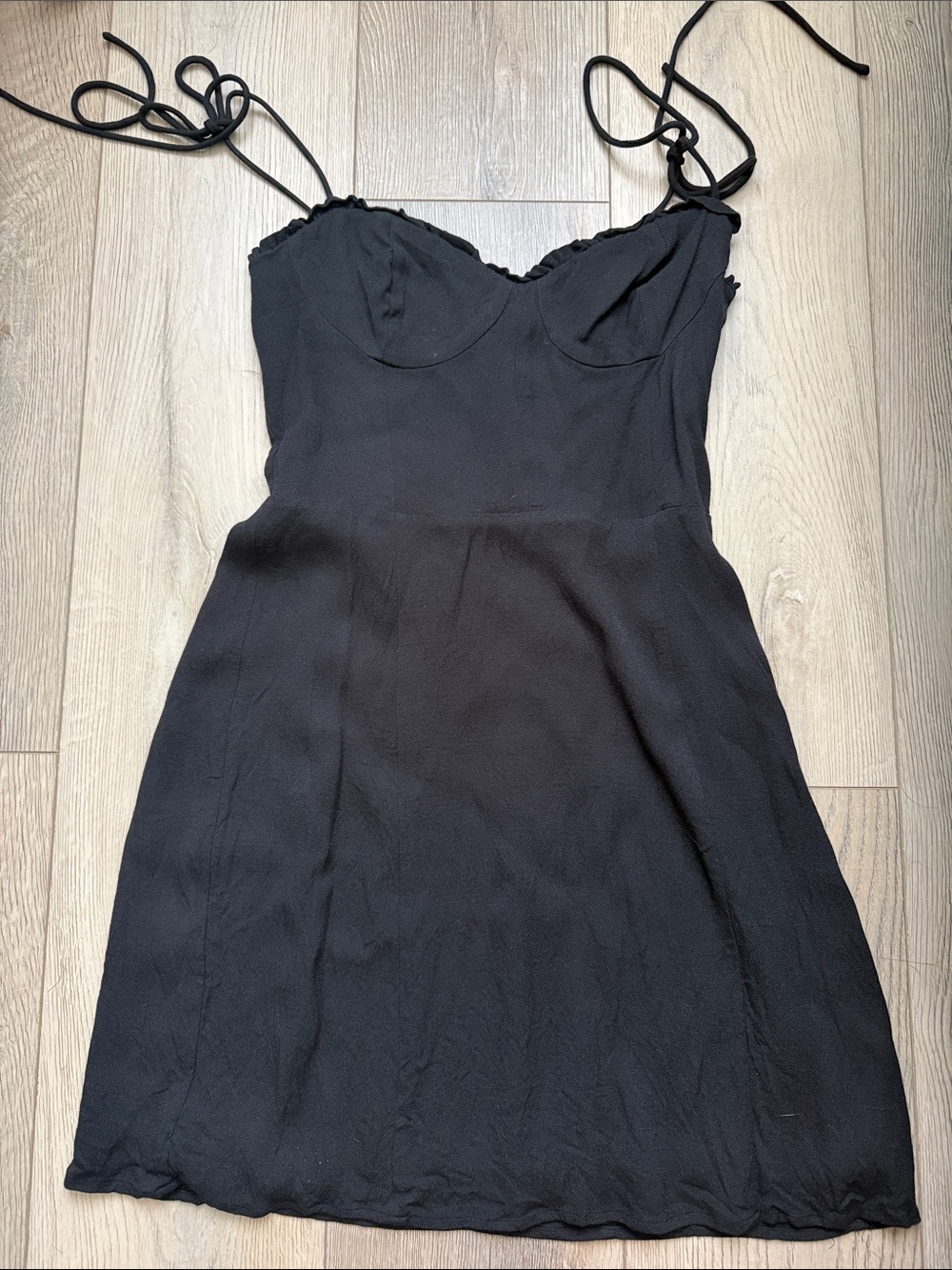 Aritzia wilfred dress